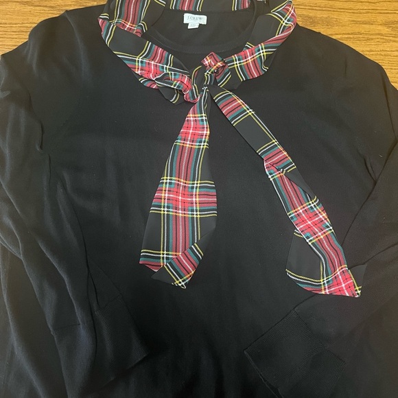 Jcrew factory women’s black sweater with attached tartan tie - Picture 2 of 6